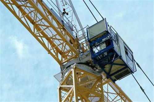 十大热门工科专业 土木工程实至名归，计算机房维护服务意外上榜